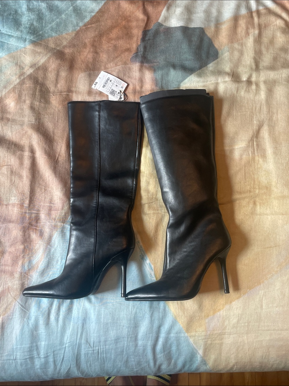 Zara Black Pointed Knee-High Stiletto Boots